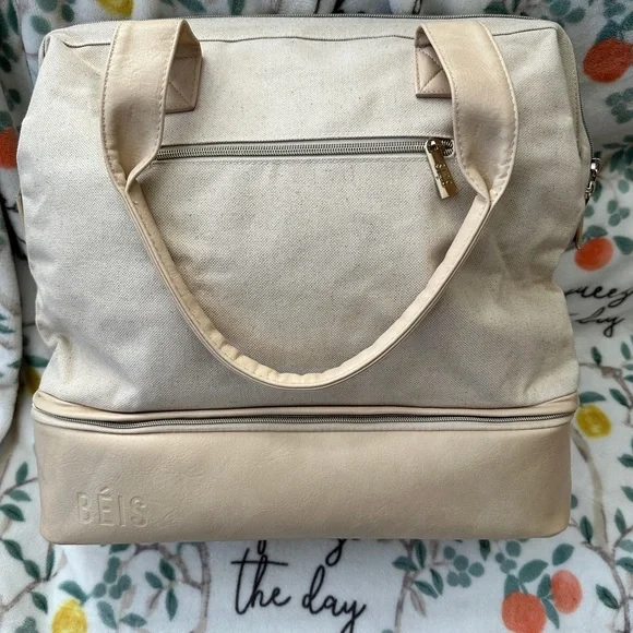 BEIS Cream and Tan Travel Bag - Picture 3 of 5